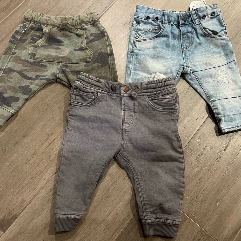 Lot of 3 Zara Baby Boy Kids Bottoms Jeans Sweats - Camouflage, Denim, and Gray